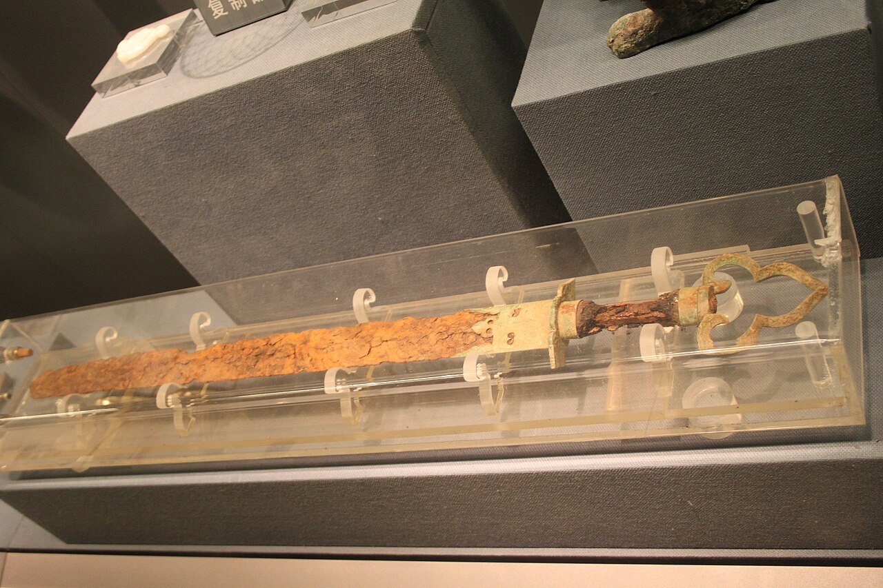 Ke Zhou Qiu Jian meaning opening image with a sword, river boat, and marking-the-boat story context